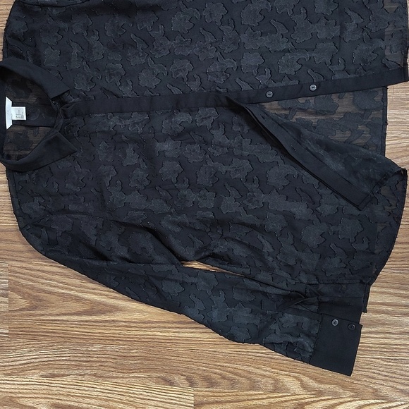 H&M Ladies Lace Button Down Shirt, Ladies Size 14, Black Lace Top - Picture 5 of 8